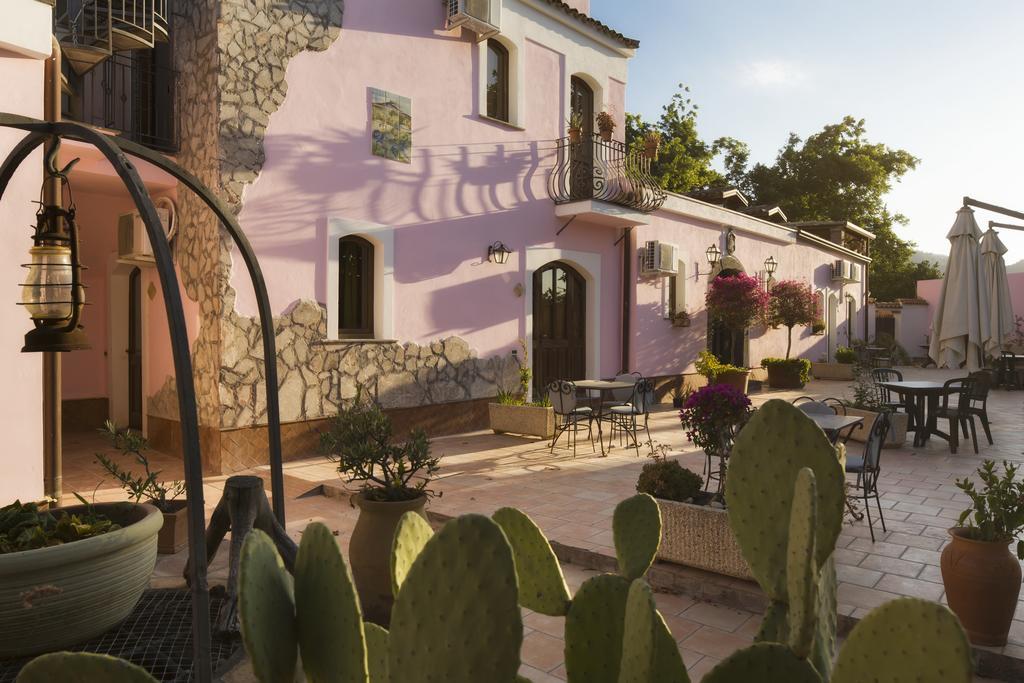 Agriturismo Terrenia Villa Trappitello Eksteriør bilde
