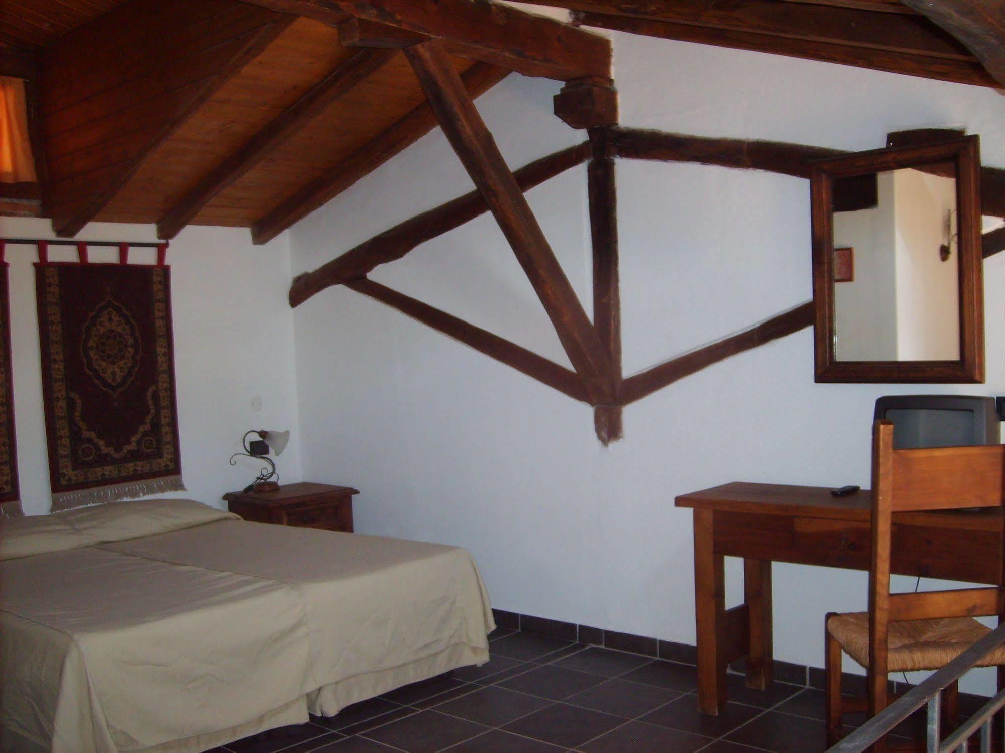 Agriturismo Terrenia Villa Trappitello Eksteriør bilde