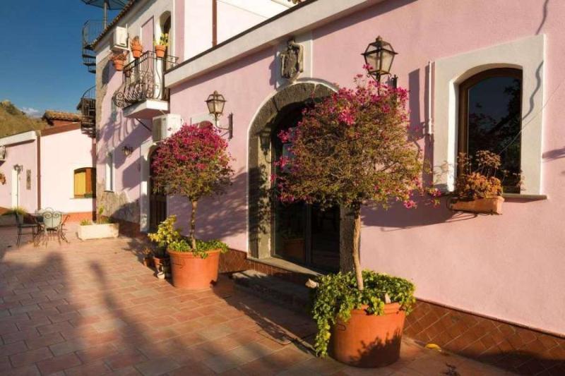 Agriturismo Terrenia Villa Trappitello Eksteriør bilde